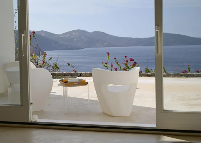 Villa Sunset Flower Milos Island