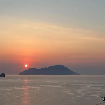 Βίλα Sunset Flower