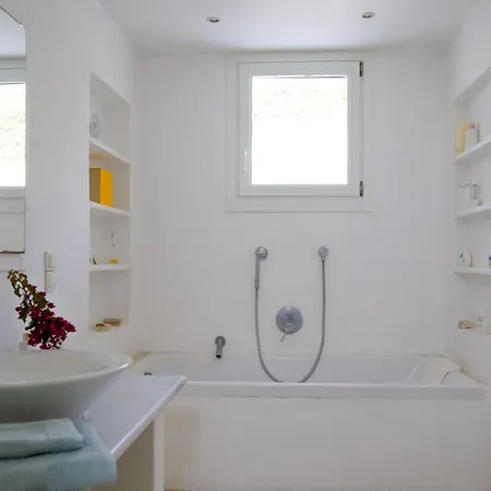 Βίλα Sunset Flower *