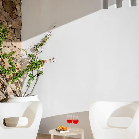 Sunset Flower Villa *
